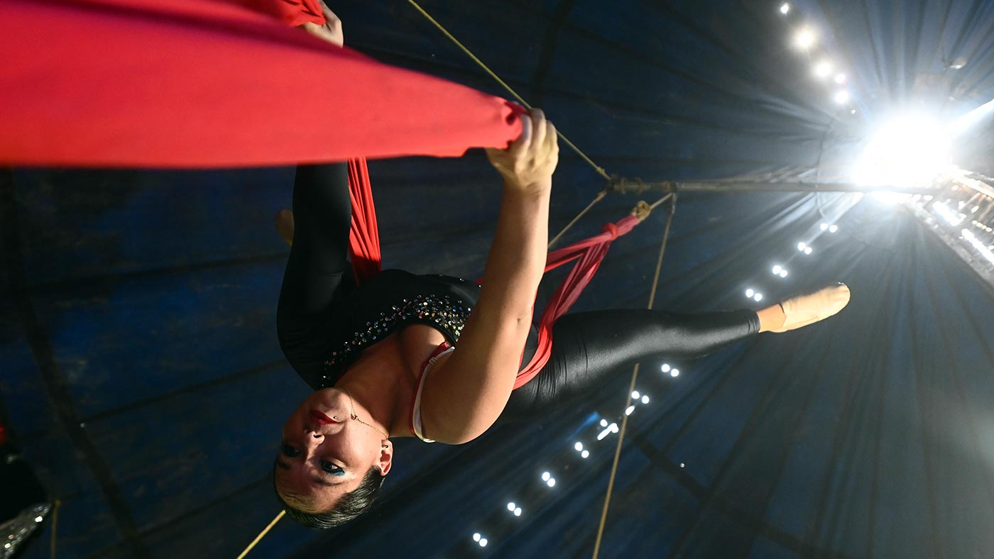 Border Crossings Fall From Record Highs But Remains